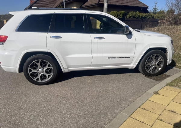 Jeep Grand Cherokee cena 167157 przebieg: 66285, rok produkcji 2019 z Dobrodzień małe 154